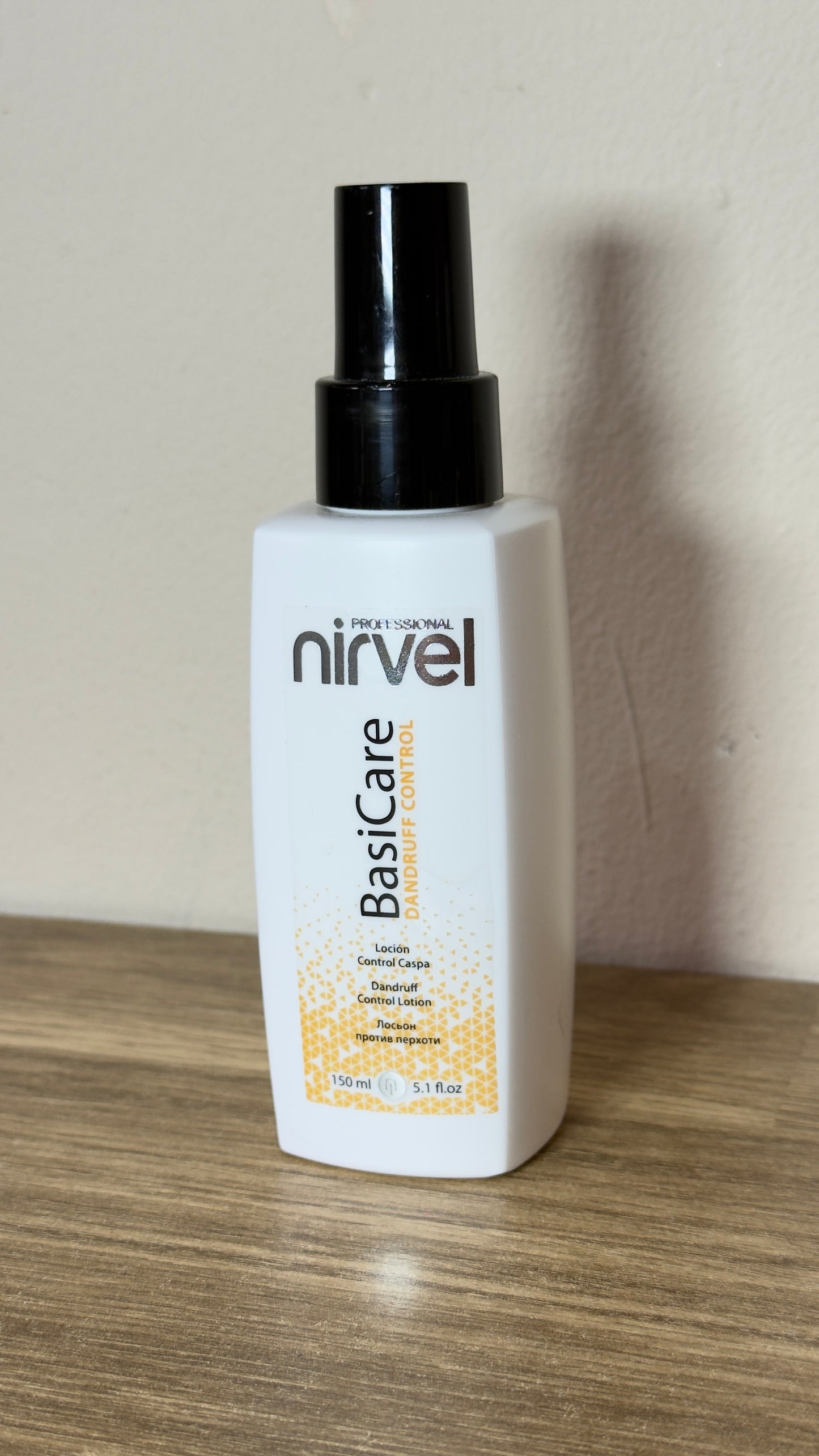 Nirvel BasiCare Dandruff Control: Loción Anticaspa de Acción Intensiva