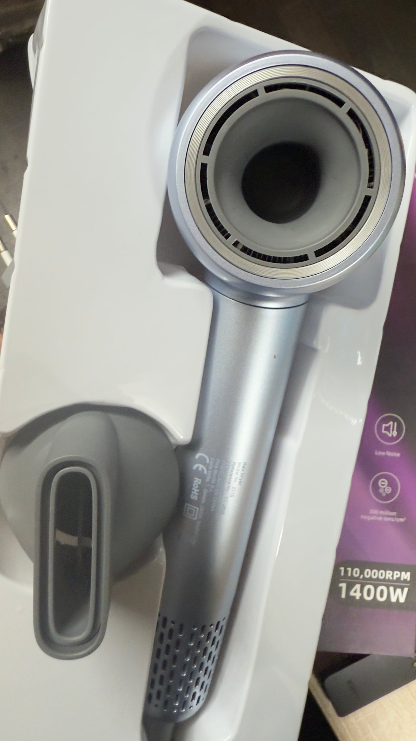 Secador de Pelo Iónico de Alta Velocidad – Edición Premium Plata Glaciar
